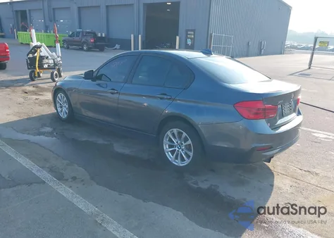 2017 BMW 320I xDrive z USA, uszkodzony, nr VIN WBA8E5G39HNU42997